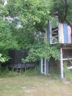 Ein Garten an der Unterkunft Ferienwohnung Pusteblume