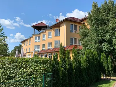 Das Gebäude in dem sich das Hotel befindet
