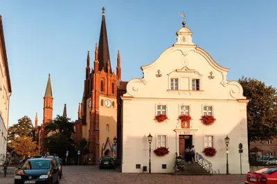 Das Gebäude in dem sich das Hotel befindet