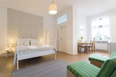 Ein Bett oder Betten in einem Zimmer der Unterkunft Stylish & Cosy Apartment in Berlin, WiFi