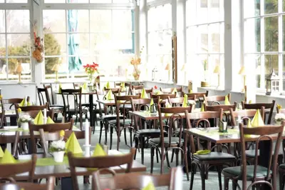 Ein Restaurant oder anderes Speiselokal in der Unterkunft Neu-Helgoland