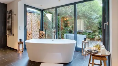 Ein Badezimmer in der Unterkunft Hotel Strandhaus - Boutique Resort & Spa