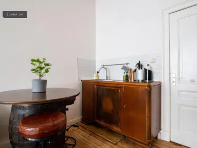 Küche/Küchenzeile in der Unterkunft Apartments Berlin Bornimer Straße