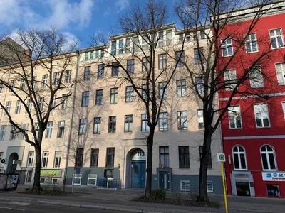Das Gebäude in dem sich die Ferienwohnung befindet