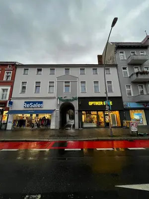 Ein Supermarkt oder andere Läden in der Pension oder in der Nähe