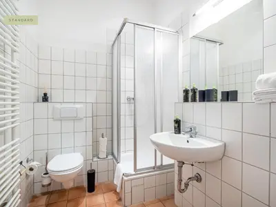 Ein Badezimmer in der Unterkunft Apartment Berlin Paul-Robeson-Straße
