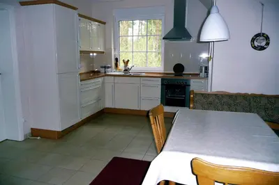 Küche/Küchenzeile in der Unterkunft Ferienwohnung-Sonnenparadies-Wandlitz