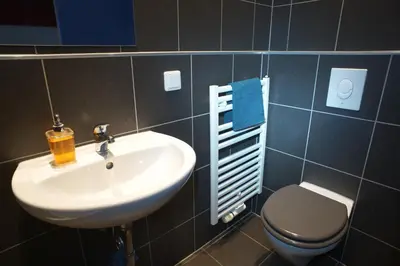Ein Badezimmer in der Unterkunft Pension Mädchenkammer