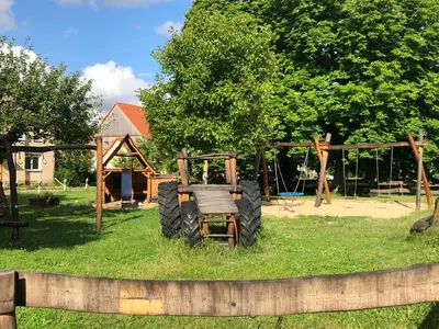 Ein Garten an der Unterkunft Project JUNE - ehemals Landgasthof Jüterbog