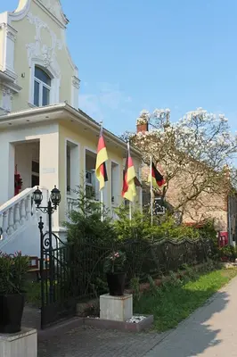 Das Gebäude in dem sich das Hotel befindet