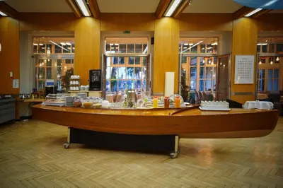 Essen im Hotel oder in der Nähe
