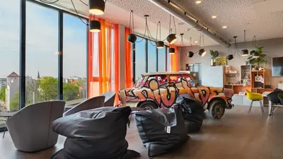 Das Fitnesscenter und/oder die Fitnesseinrichtungen in der Unterkunft Holiday Inn - the niu, Hide Berlin Friedrichshain by IHG