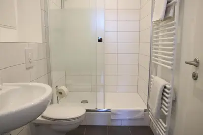 Ein Badezimmer in der Unterkunft Motel Schönefeld