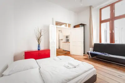 Ein Bett oder Betten in einem Zimmer der Unterkunft 3 Bedroom Apartment (ACELI)