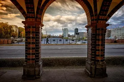 Ein allgemeiner Blick auf Berlin oder ein Stadtblick von des Hotels aus