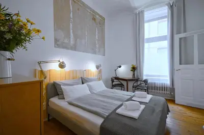 Ein Bett oder Betten in einem Zimmer der Unterkunft Ground Floor Apartment LAL