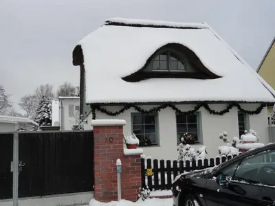 Cottage Ferienwohnung mit Seeblick im Winter