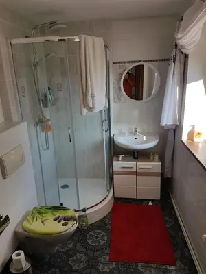 Ein Badezimmer in der Unterkunft Kräuter-Heidi