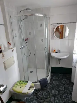 Ein Badezimmer in der Unterkunft Kräuter-Heidi