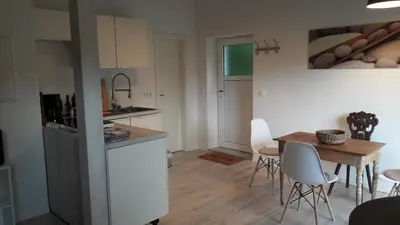 Küche/Küchenzeile in der Unterkunft Cottage am Wald bei Berlin