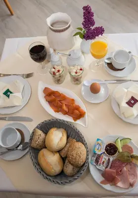 Essen im Hotel oder in der Nähe