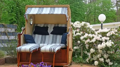 Ein Garten an der Unterkunft Hotel 