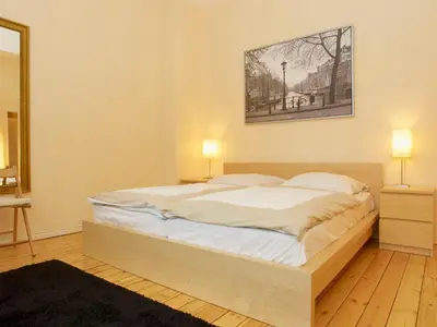 Ein Bett oder Betten in einem Zimmer der Unterkunft BearlinCity Apartments - City Center West