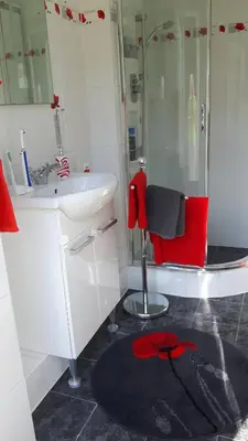 Ein Badezimmer in der Unterkunft Ferienapartment MOHNBLUME