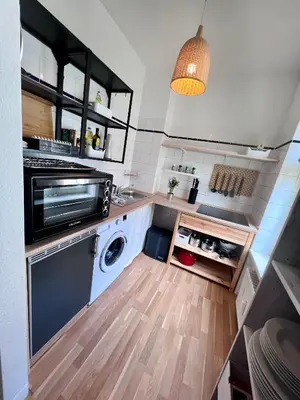 Küche/Küchenzeile in der Unterkunft Golden Loft Berlin