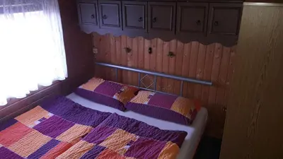 Ein Bett oder Betten in einem Zimmer der Unterkunft Mobile-Home