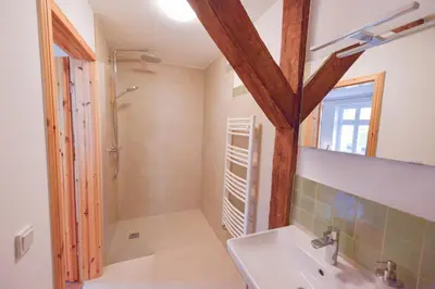 Ein Badezimmer in der Unterkunft Dreigärten Brodowin