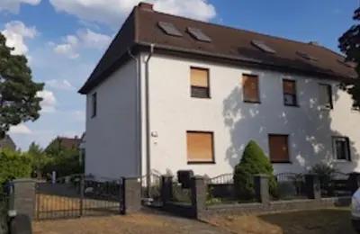 Das Gebäude in dem sich die Ferienwohnung befindet
