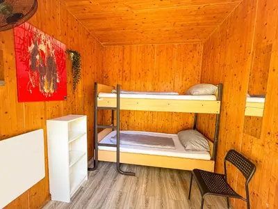 Ein Bett oder Betten in einem Zimmer der Unterkunft EASY Lodges Berlin