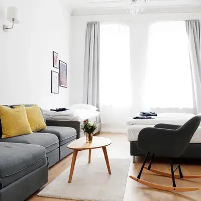 GREIF by ROCKCHAIR Apartments l SUPERHOST Status l 2 Bedrooms Boxspringbeds in City Center - Cozy Family & Business Flair welcomes you!