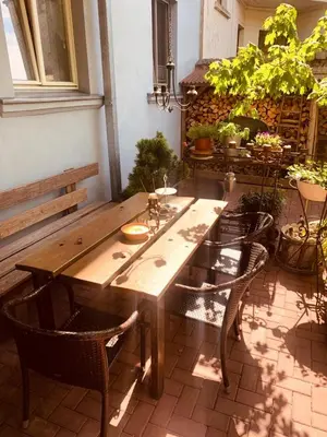 Ein Restaurant oder anderes Speiselokal in der Unterkunft Altstadt Ferienwohnung