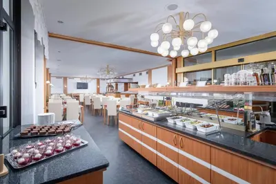 Essen im Hotel oder in der Nähe