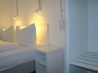 Ein Bett oder Betten in einem Zimmer der Unterkunft BNB near Brandenburg Gate - Rooms & Apartments