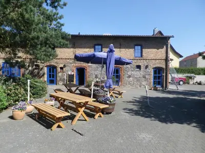 Das Gebäude in dem sich die Ferienwohnung befindet