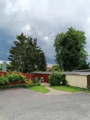 Das Gebäude in dem sich die Ferienwohnung befindet
