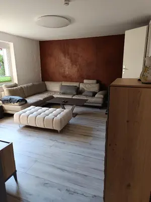 Ein Sitzbereich in der Unterkunft Ferienwohnung Am Atelier
