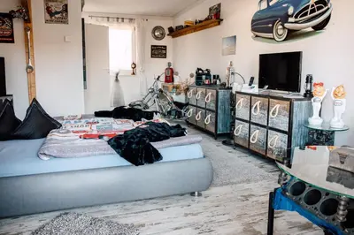 TV/Unterhaltungsangebot in der Unterkunft Down Town Motel Berlin