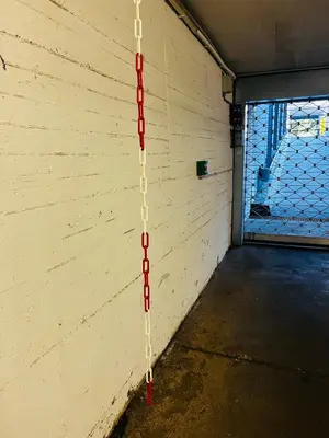 Grundriss der Unterkunft Ladenwohnung in Kreuzberg mit Parkplatz in einer Tiefgarage