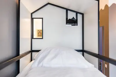 Ein Bett oder Betten in einem Zimmer der Unterkunft The Circus Hostel