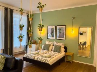 Ein Bett oder Betten in einem Zimmer der Unterkunft Nice studio in Friedrichschain area