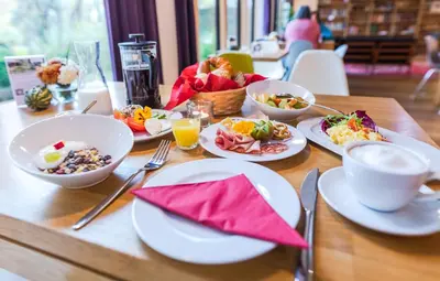Essen im Hotel oder in der Nähe