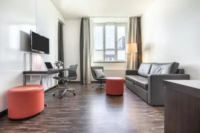 TV/Unterhaltungsangebot in der Unterkunft Garner Hotel Berlin - Mitte by IHG