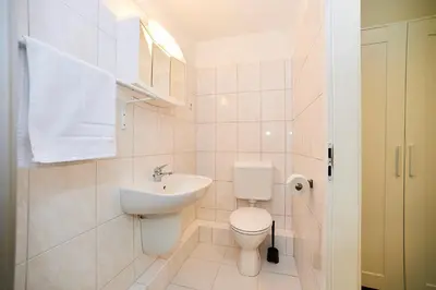 Ein Badezimmer in der Unterkunft Bearlin City Apartments - City Center East