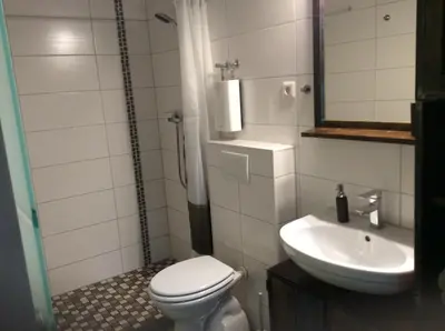 Ein Badezimmer in der Unterkunft Ferienhaus Prieros