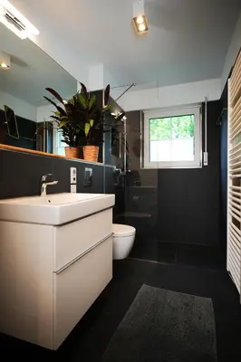 Ein Badezimmer in der Unterkunft The Berlin Getaway / 80qm in Berlin's Historic Diplomatic Quarter