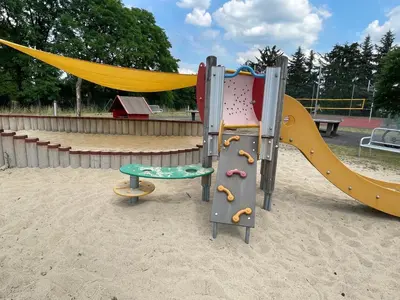 Ein Kinderspielbereich in der Unterkunft Unter den Linden